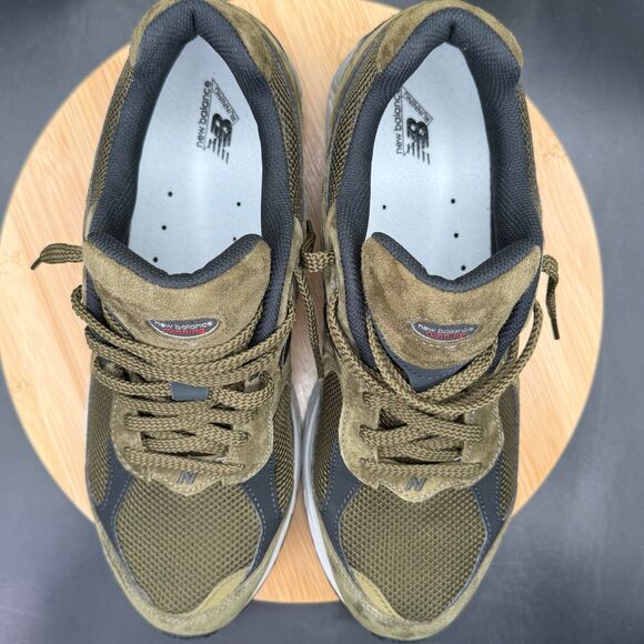 New Balance 2002R “Olive Black” Men’s Sz 12